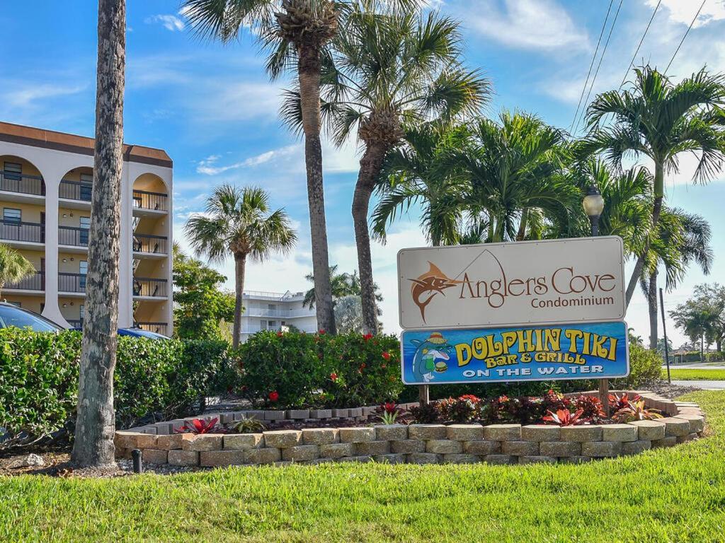 Knot A Care Remodeled Direct Water Access Condo With Ocean And Pool Views Now Sleeps Six Marco Island Zewnętrze zdjęcie